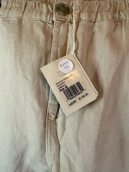Faherty Women's Straight-Leg Cargo Pants in Light Khaki - Picture 3 of 9
